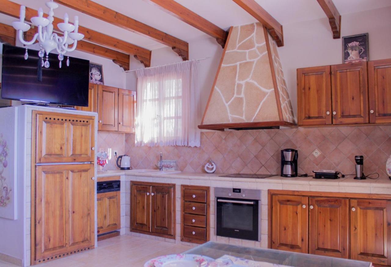 ארכאנגלוס Villa Limnioni מראה חיצוני תמונה